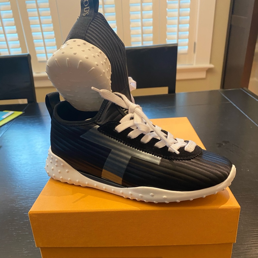 Tod’s Black Satin Sneakers!
